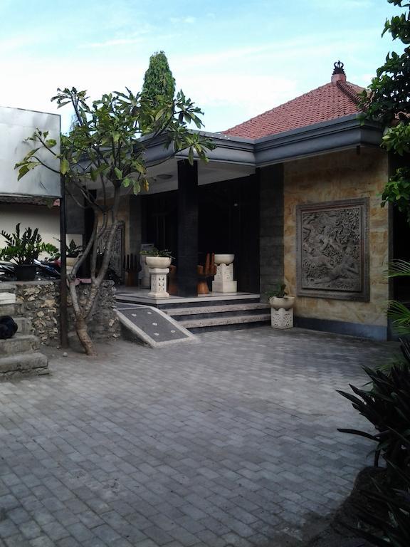 Wisma tamu Mahendra